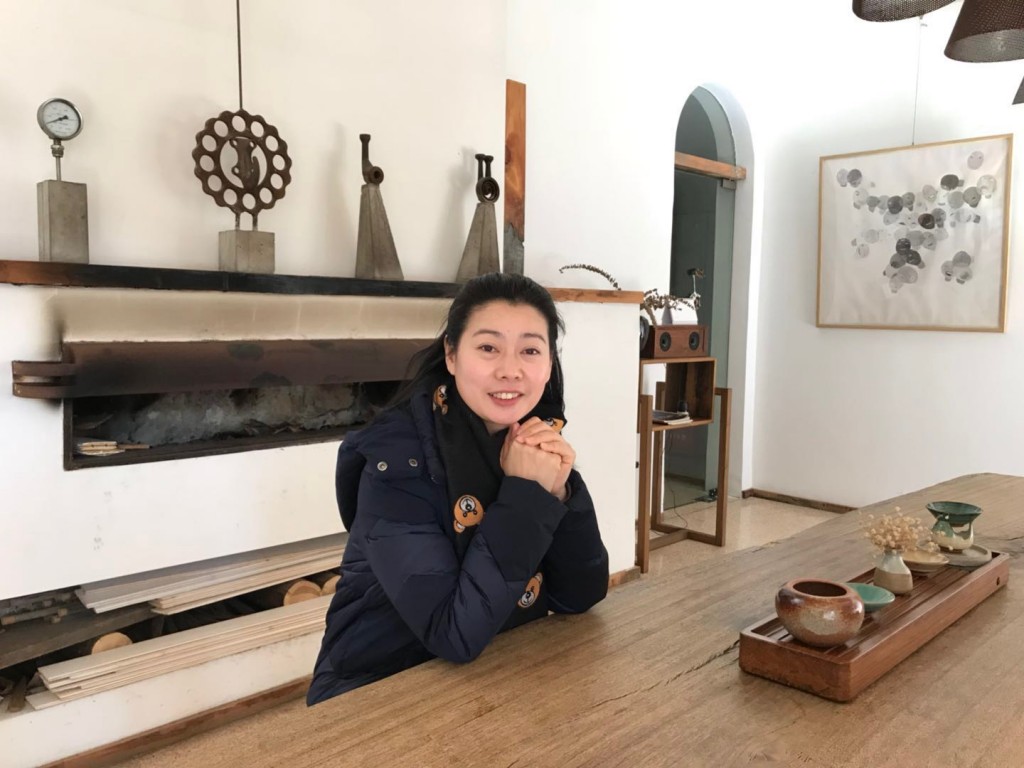 梅老师2004年毕业于上海师范大学,后赴澳大利亚格里菲斯大学攻读会计专业硕士学位,毕业后先后在澳大利亚、新西兰工作近5年,担任会计和主管会计,是澳大利亚注册税务师协会和澳大利亚注册会计师协会会员,2015年考取澳大利亚注册会计师(AUSCPA)。回国后,先后就职于北京联想集团全球会计部,担任全球会计,负责集团西欧国家的海外业务,曾获部门优秀员工奖。2013年在华北理工大学任教3年,职称为讲师,共发表论文10余篇。2017年在日韩欧美福利视频_黑人巨大人精品欧美三区_欧美成人另类人妖_欧美在线精品一区二区三区_欧美一区二区三区性视频_日韩精品欧美视频_性欧美极品xxxx欧美一区二区任教,担任会计英语等课程教师,深受学生喜爱。